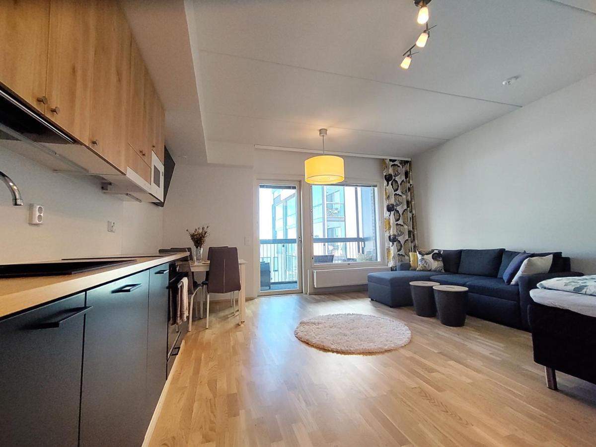 Fully Equipped New Apartment With Free Parking Τάμπερε Εξωτερικό φωτογραφία